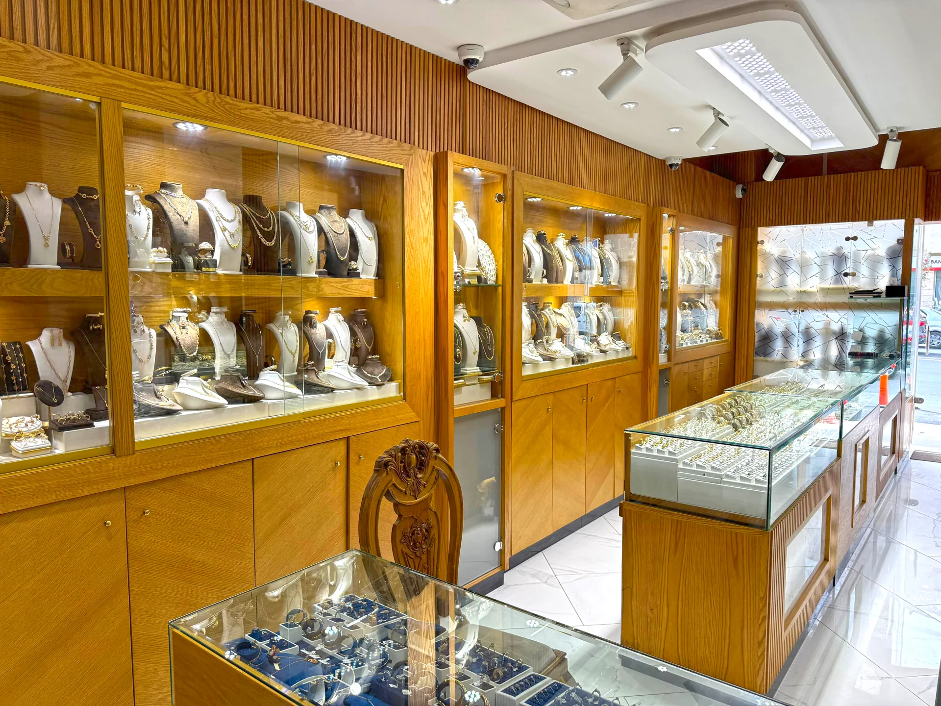 Joaillerie Rania Gold Maroc - Bracelets et bijoux raffinés en or 18k